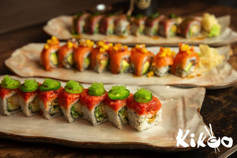 Shrimp and rolls